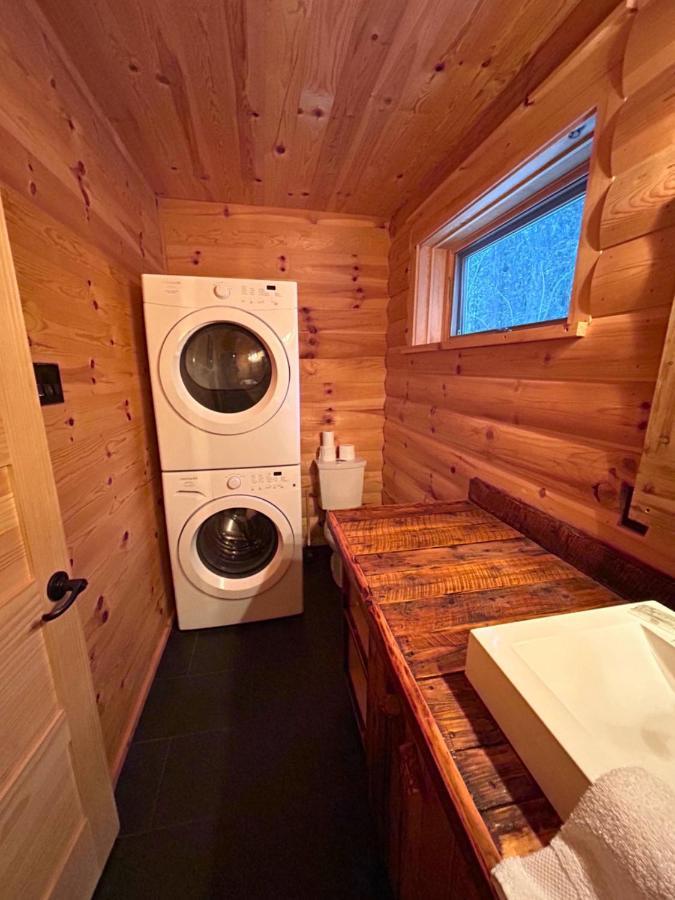 HUSKY - Chalets de Moh - Jacuzzi La Malbaie Exterior foto